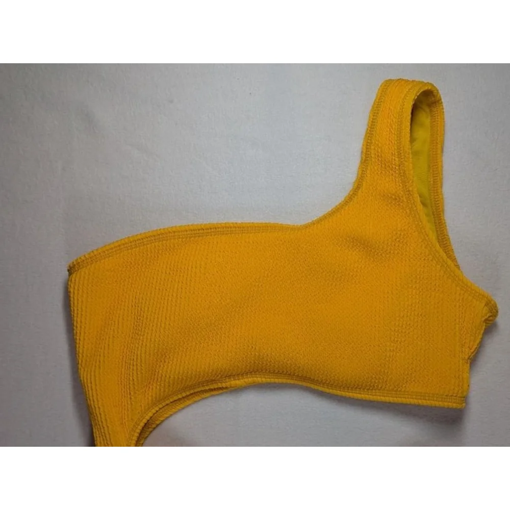 Women's Pink Lily Yellow One Shoulder Cutout One Piece Swimsuit M